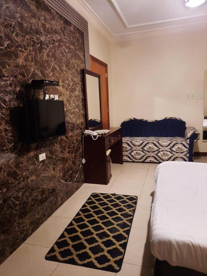 شقق العنوان للوحدات المخدومة Alanwaan Apartments For Serviced Units ダンマーム エクステリア 写真