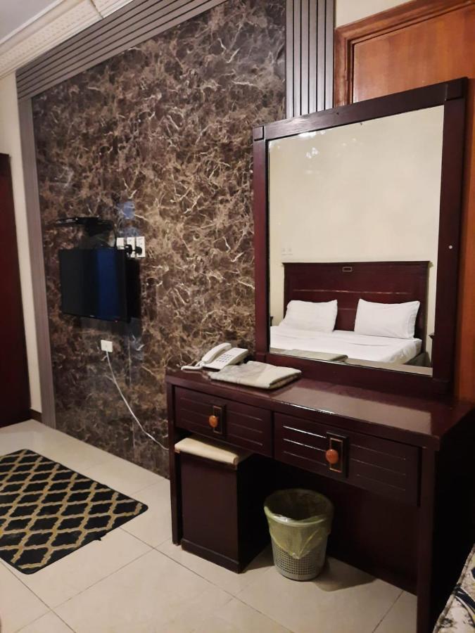 شقق العنوان للوحدات المخدومة Alanwaan Apartments For Serviced Units ダンマーム エクステリア 写真
